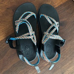 Chaco kids 4 hiking sandals Fiesta adjustable straps Ecotread waterproof soles